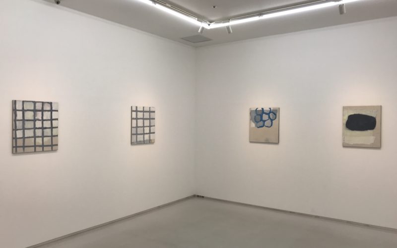 渋谷ヒカリエ8Fの小山登美夫ギャラリーで開催した「ゲルマン・シュテークマイヤー ライト・アンド・トーン paintings 2016-2018」の会場内