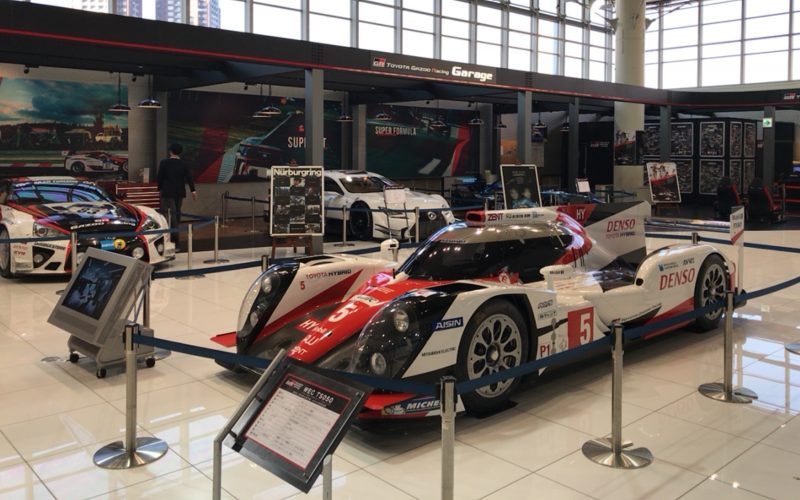 トヨタ シティショウケース2FのワクドキゾーンにあるTOYOTA GAZOO Racingガレージ