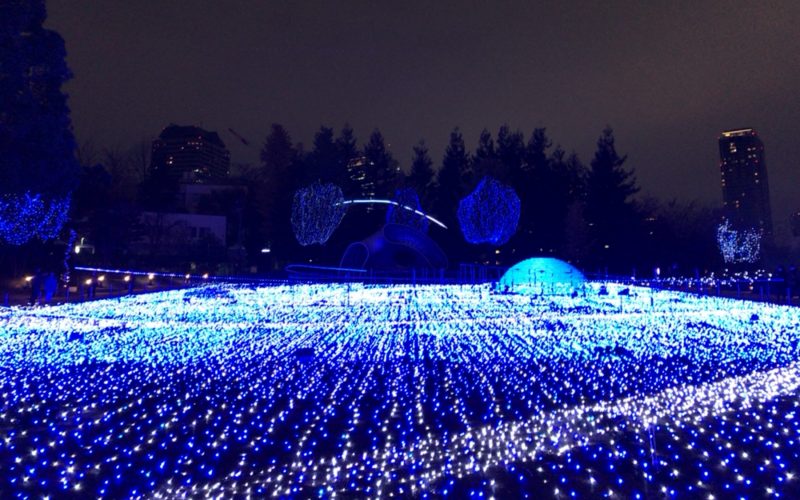 ミッドタウンクリスマス2016で芝生広場で行われたスターライトガーデン2016