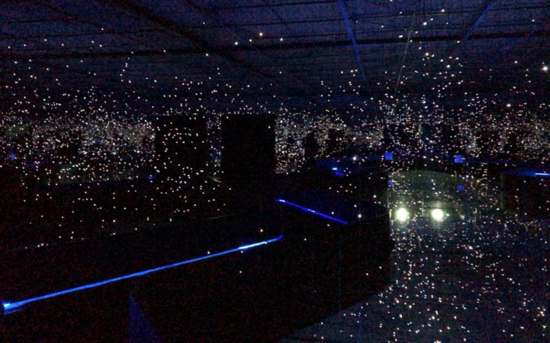 六本木ヒルズの展望台 東京シティービューで行われていた3Dスカイウォーク